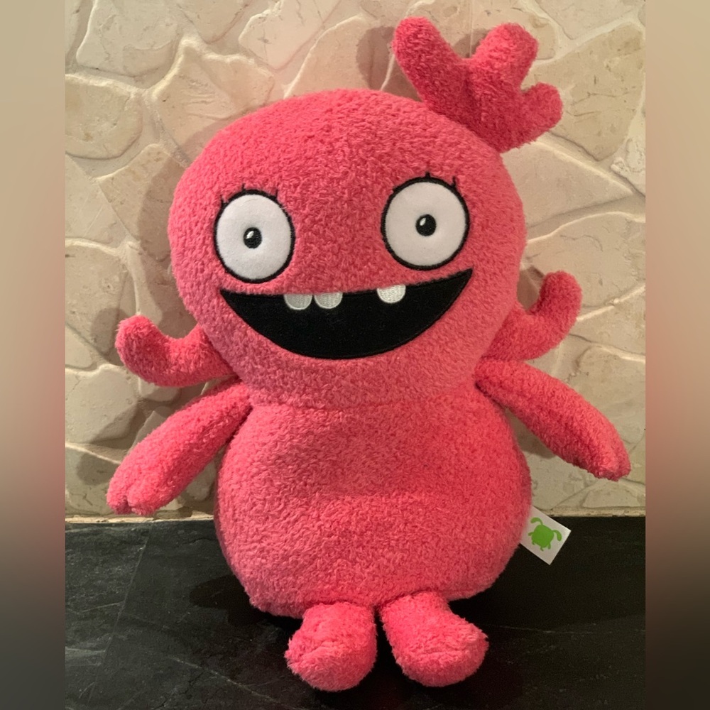 UGLY DOLLS | Moxy | Feature Sounds Stuffed Plush